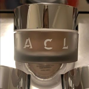 Jaclyn cosmetics loose highlight